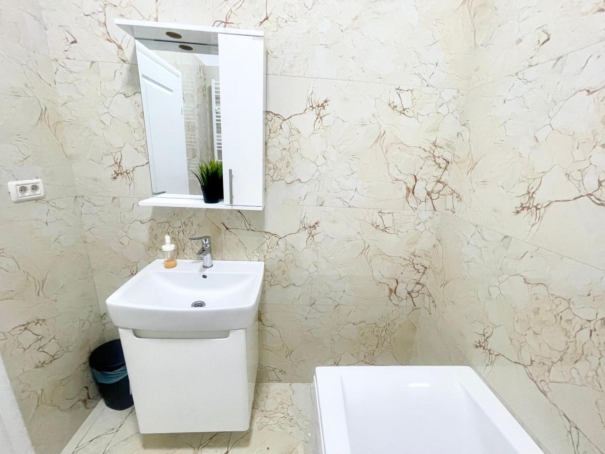 Central Adress Cd22 Bukares Bagian luar foto